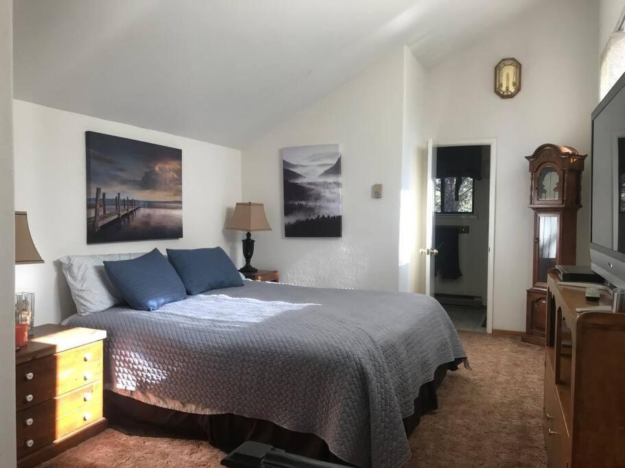 Cheerful 2-Bedroom Cottage Near Eagle Lake Susanville Exterior photo